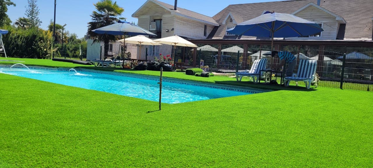 Pasto sintético en condominio